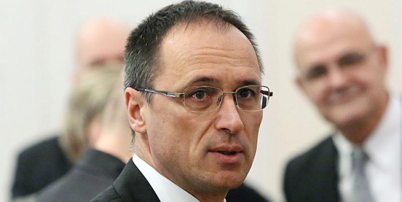 NE UŽIVA NJENO POVJERENJE: Grabar-Kitarović razriješila predsjednika SOA-e