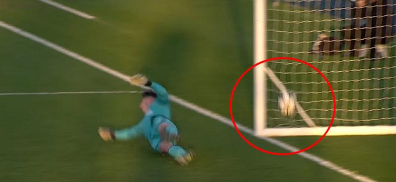 (VIDEO) NEVJEROJATAN PREVID: Pogledajte kako su švicarski suci 'izbacili' Valenciu iz Lige prvaka