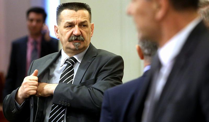 OTROVNE STRELICE IZ HSP AS: 'Most je remetilački faktor, kandidiraju SDP-ovce, SDSS-ovce...'