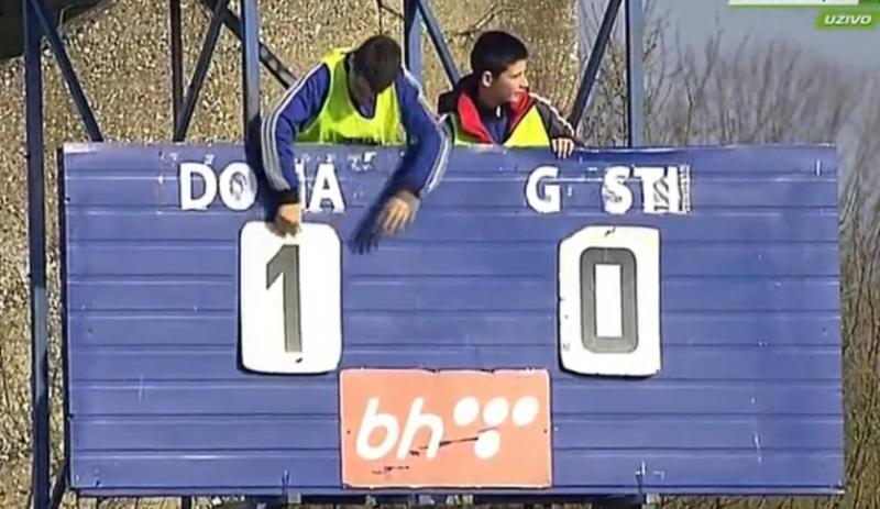 VELIKI SPORTAŠ: Rakitić donira semafor bosanskohercegovačkom prvoligašu