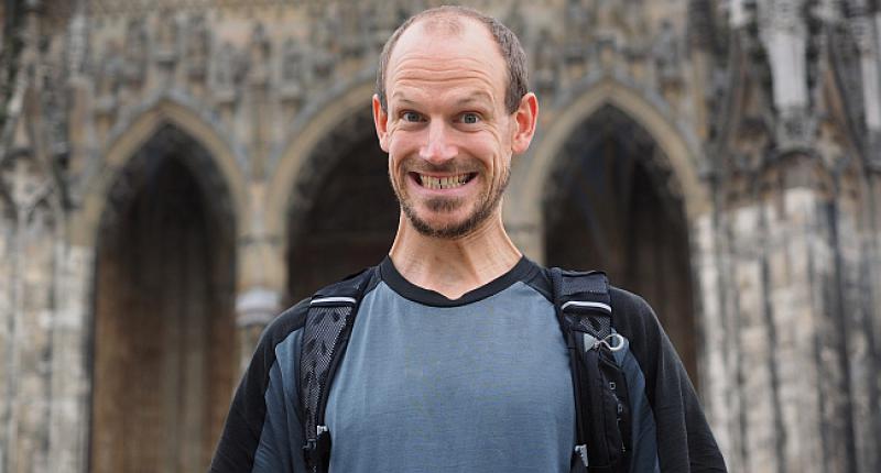 Došao Mujo kod doktora u Njemačkoj zbog grlobolje....