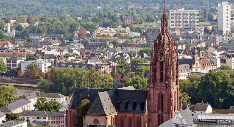 UKRADENE RELIKVIJE SVETICE Bizarna krađa u Frankfurtu