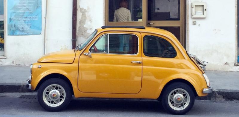 Pokvari se Zagorcu 'fićo' na cesti...