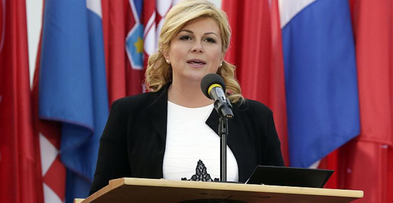 GRABAR-KITAROVIĆ 'Strahovito zamjeram diplomaciji, čije interese zastupaju hrvatski veleposlanici?'