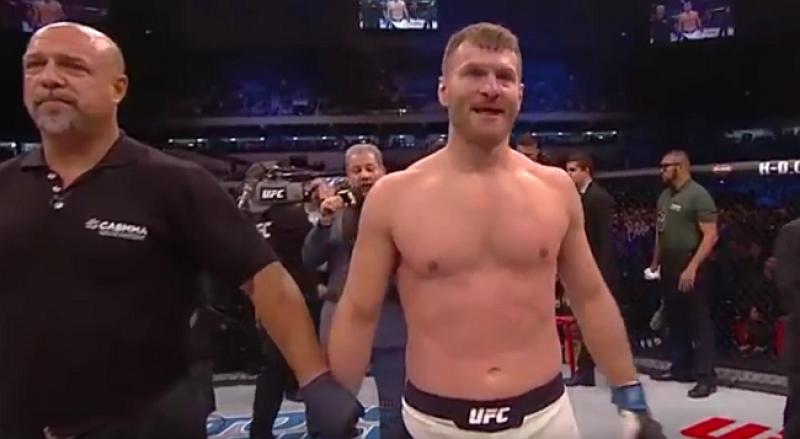 AMERIČKI HRVAT UŠAO U POVIJEST Stipe je novi UFC-ov prvak!