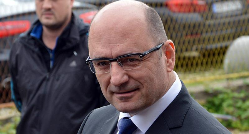 BRKIĆ 'OPRAO' PETROVA 'Iritantno umišljeni Most nam svima dijeli lekcije'