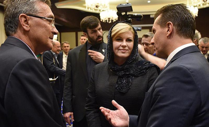 (FOTO) GRABAR-KITAROVIĆ U IRANU Iz poštovanja prema domaćinima stavila maramu