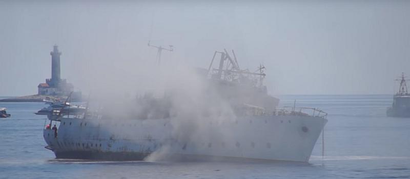 (VIDEO) EKSPLOZIVNA AKCIJA U ISTRI Sa 40 kilograma eksploziva potopljen Titov admiralski brod