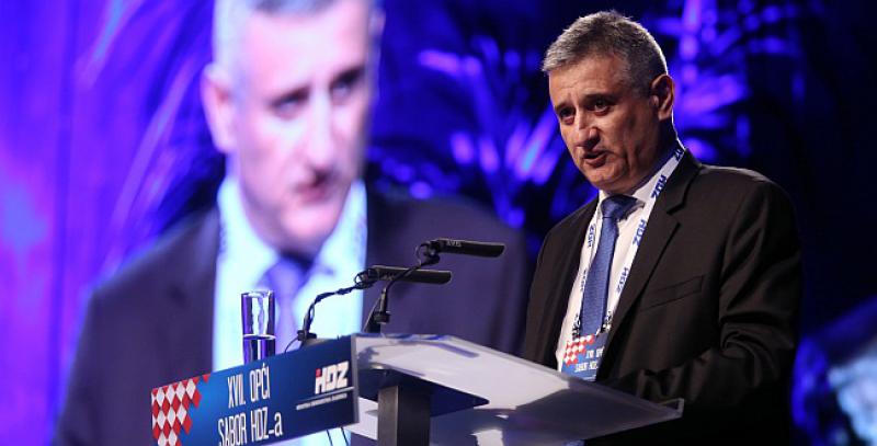 KARAMARKO ZAKLJUČIO OPĆI SABOR HDZ-A 'Imamo balans između starih vukova i novih lica'
