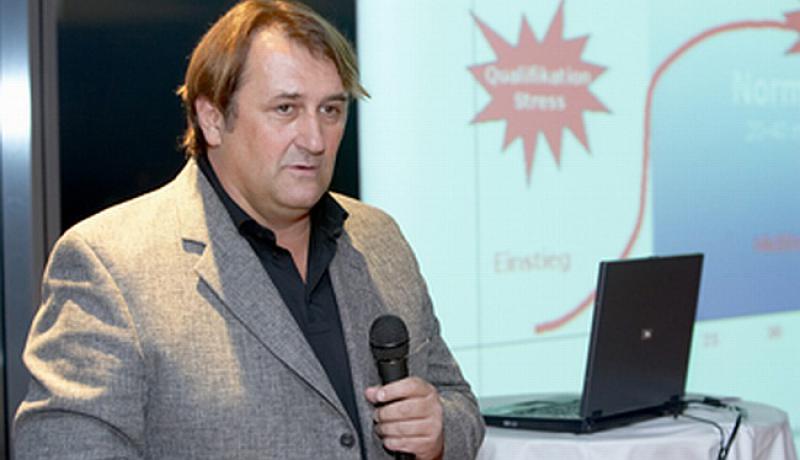 (BEČKI) RAZGOVOR U CENTRU Gost  prof. dr. Rudolf Karazman