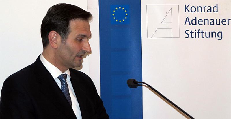 KOVAČ ZADOVOLJAN 'Hrvatska osigurala da u pregovarački proces Srbije budu ugrađeni naši zahtjevi'