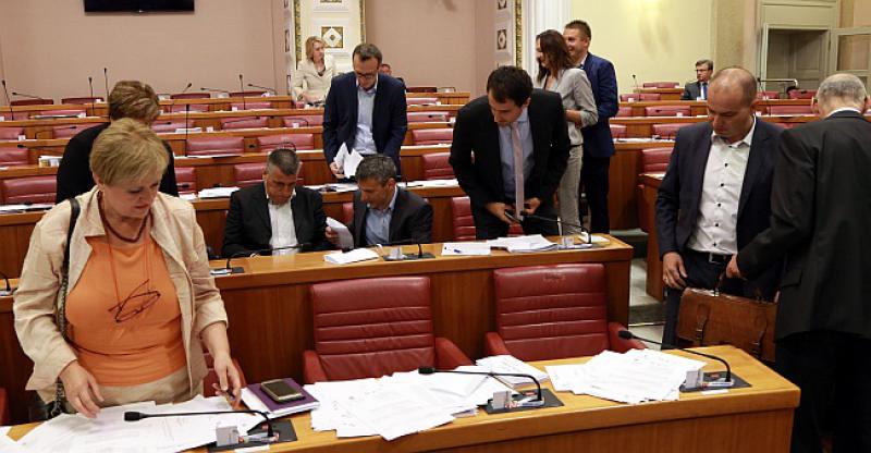 MOST OPOVRGAVA 'Nismo HDZ-u dali nikakav rok, plasiraju se razne konstrukcije'