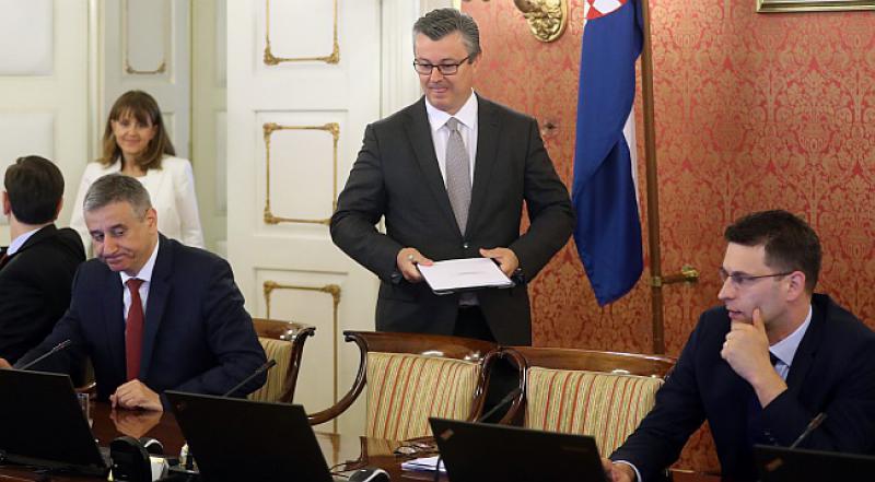 POGLED IZ ISELJENIŠTVA Koliko je Hrvatska u banani?