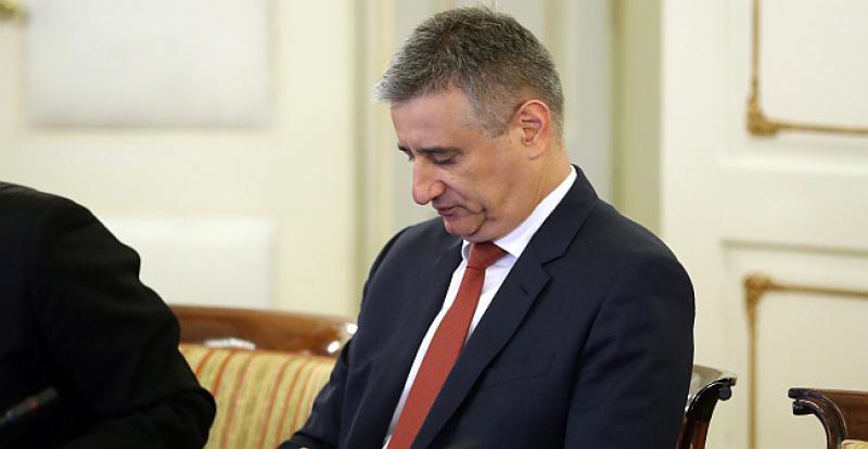 KARAMARKO PODNOSI OSTAVKU Danas će to i javno objaviti
