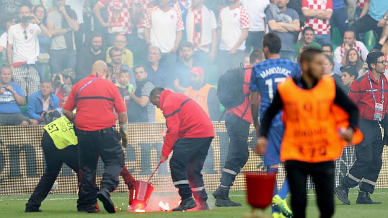 HRVATSKA - ČEŠKA 2:2 'Hrvatski' huligani poveli Čehe prema izjednačenju