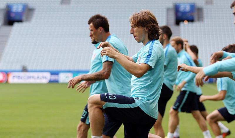 VELIKI GUBITAK Protiv Španjolske bez Modrića i Mandžukića?