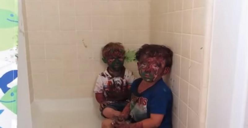 (VIDEO) DJECA U BOJI OD GLAVE DO PETE Ali tata se ne može prestati smijati