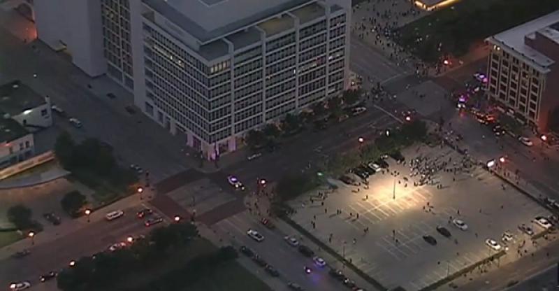 (VIDEO) POLICIJA OBJAVILA Napadač u Dallasu djelovao sam