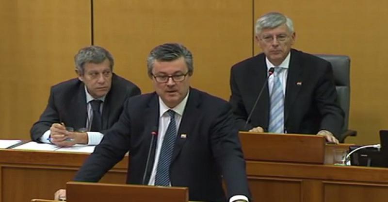 TIHOMIR OREŠKOVIĆ 'Dobio sam poruku da će biti oštrih napada na mene i obitelj'