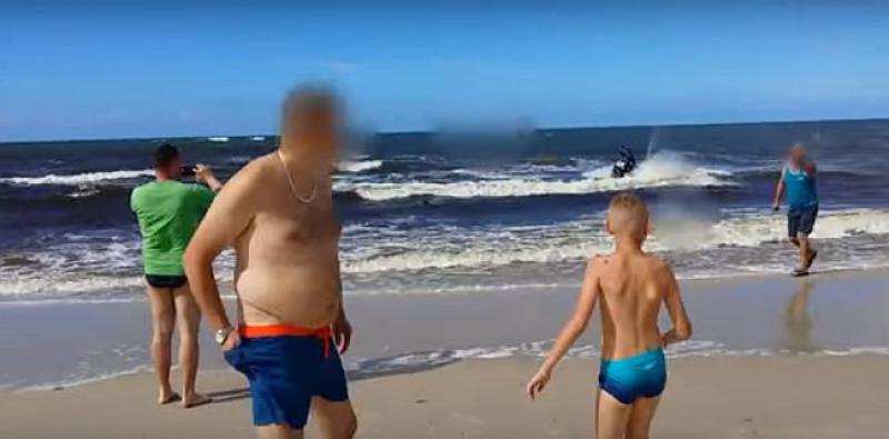 (VIDEO) A, ZATO POLJACI DOLAZE U HRVATSKU! Nećete vjerovati koja zvijer je napala kupače na plaži