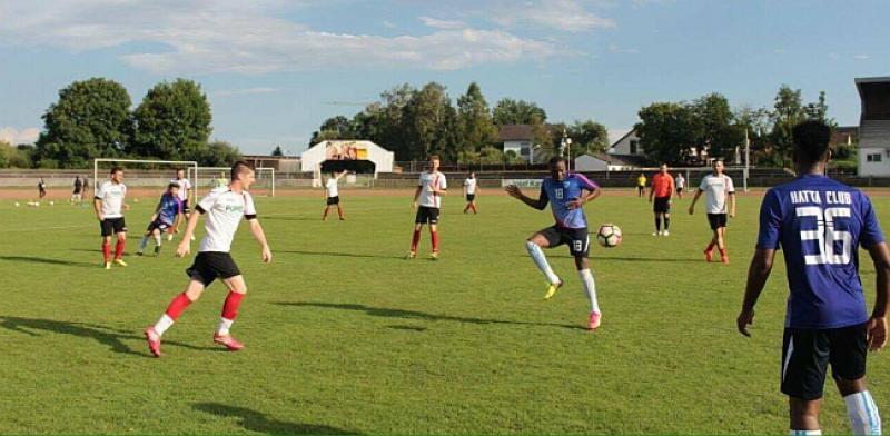 NESVAKIDAŠNJA UTAKMICA 'Hrvatska' iz Regensburga igrala s prvoligašem iz Dubaija