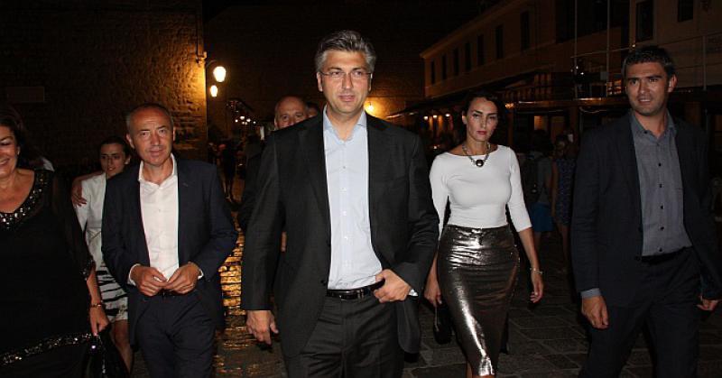PLENKOVIĆ U DUBROVNIKU 'Uvjeren sam u pobjedu u cijeloj Dalmaciji'