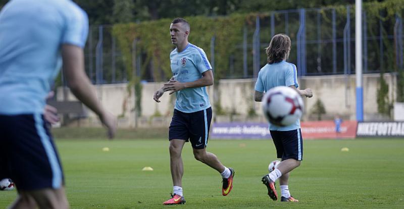 RAKITIĆ ĆE IGRATI PROTIV TURSKE Ali javio se novi problem...