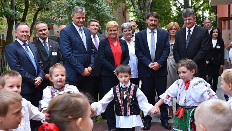 U MAĐARSKOJ ŽIVI 50-AK TISUĆA HRVATA Broj djece u hrvatskim vrtićima i školama se povećava