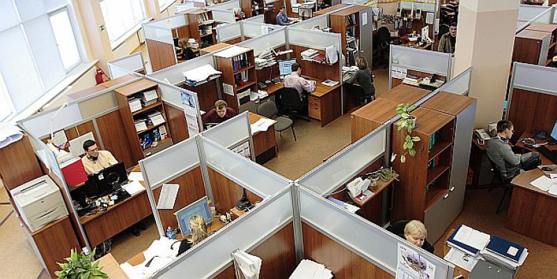 Sakupio šef Šveđanin radnike i kaže im da će nekome morati dati otkaz...