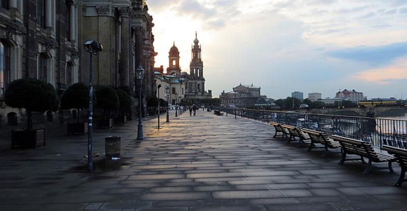 DVIJE EKSPLOZIJE U DRESDENU Ispred džamije i kongresnog centra