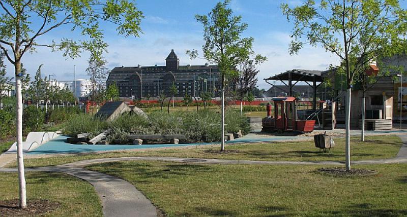 NJEMAČKA POLICIJA UPUCALA AZILANTA Nožem je želio ubiti svog cimera