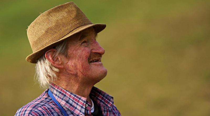 BUDI ZADOVOLJAN S MALO Bolje je živjeti siromaški pod krovom od dasaka nego se gostiti gospodski u tuđoj kući