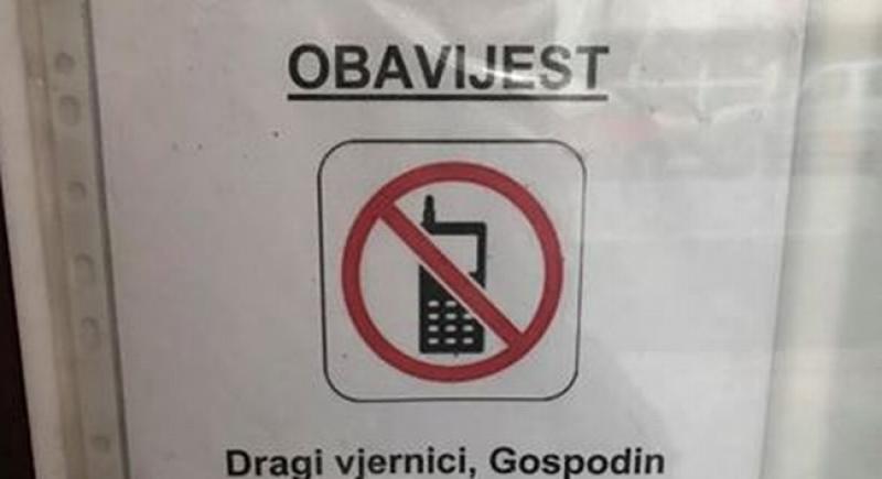 'GOSPODIN NAM SE OBRAĆA NA RAZNE NAČINE, ALI...' Zanimljivo upozorenje vjernicima na zagrebačkoj crkvi