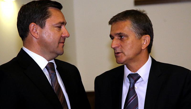 MARIĆ ŽELI MINISTARSTVO Očekuje da će se 'ustrojiti u hodu'