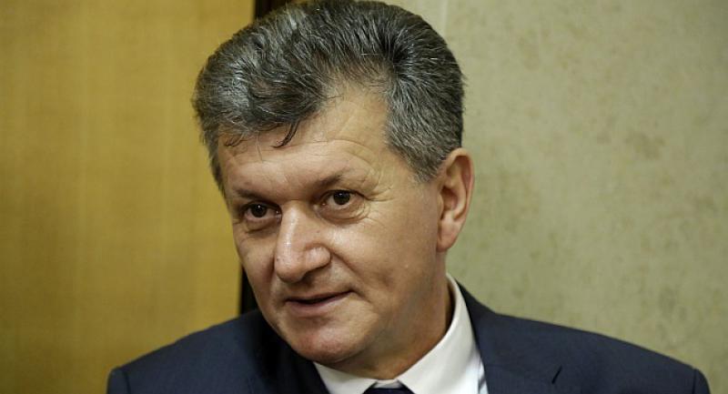 MINISTAR KUJUNDŽIĆ 'U Hrvatskoj su isto plaćeni liječnici koji čitaju novine i oni koji operiraju, zato oni vrijedni i odlaze van'