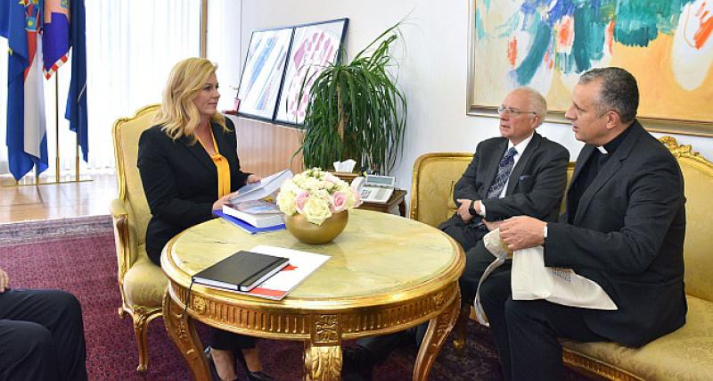 BRITANSKI POVJESNIČAR NAPISAO KNJIGU O STEPINCU 'Bio je pravedna osoba, spašavao je sve bez obzira na vjeru i naciju'