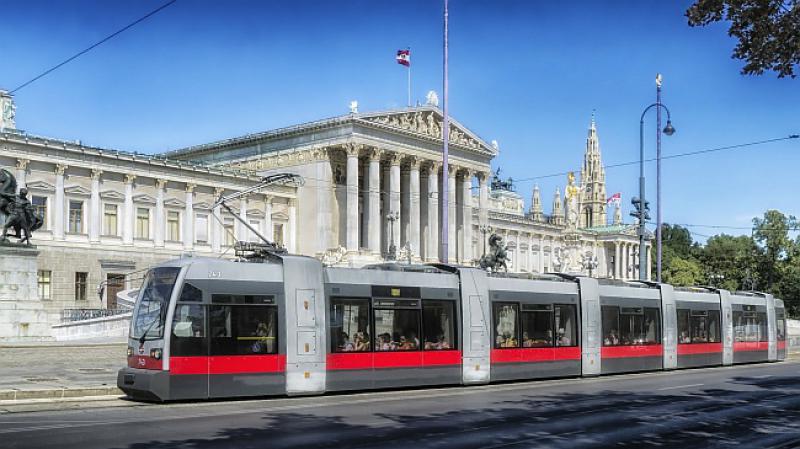 KRAJ BOSANSKO-HRVATSKO-SRPSKOG? Hrvati u Austriji mogli bi konačno dobiti nastavu hrvatskog jezika