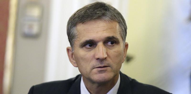 MARIĆ OSTAJE MINISTAR Opovrgnute informacije Jutarnjeg