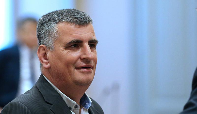 U SABORU O UHIĆENJIMA U ORAŠJU 'Predsjednica mora sazvati Vijeće za nacionalnu sigurnost, otvoren je lov na Hrvate'