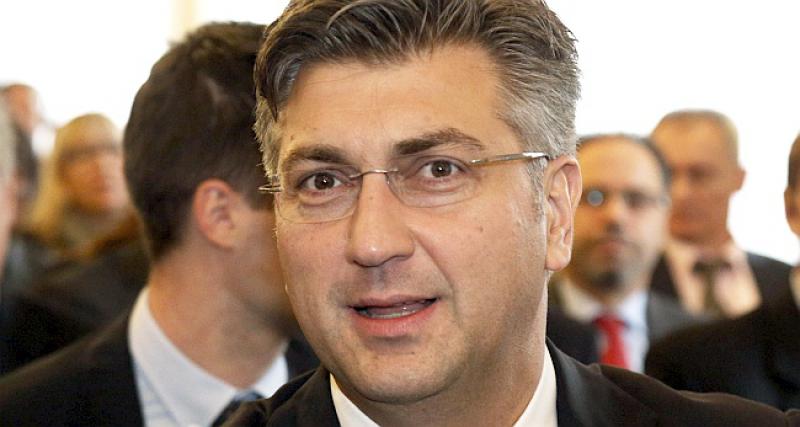 PLENKOVIĆ NAJAVLJUJE Čelne ljude javnih poduzeća više neće imenovati, bit će birani na natječajima