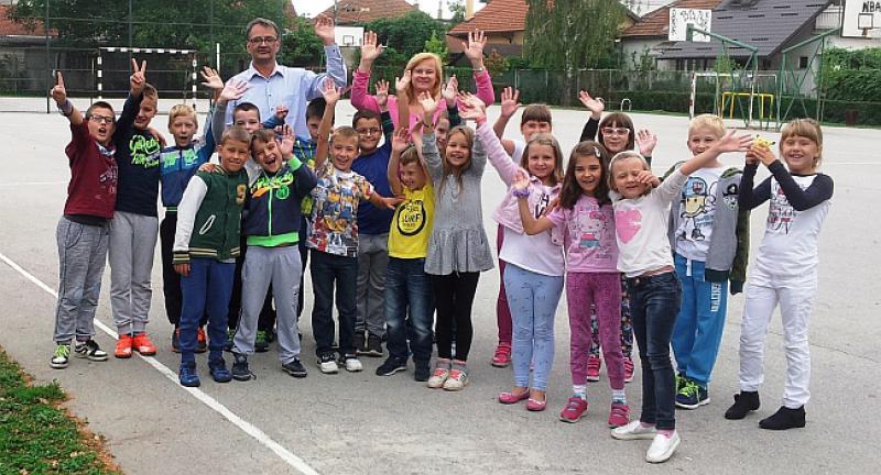 HVALA! Humanitarna akcija CroExpressa i hrvatskih dopunskih škola iz Njemačke za pomoć djeci u neimaštini nastavlja se u siječnju