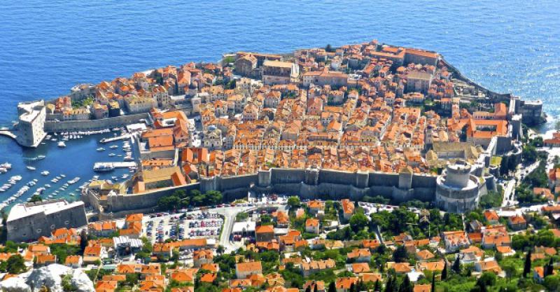 SKUPO LJETOVANJE Britanac uživao u Dubrovniku pa pokušao pobjeći bez plaćanja