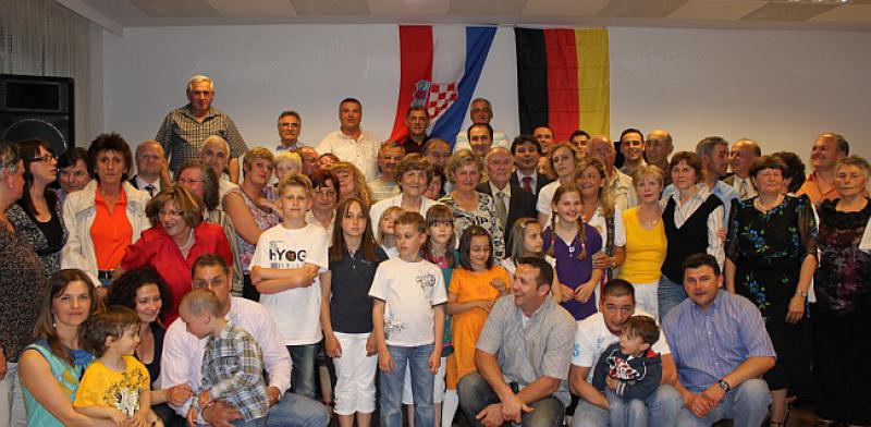 RADOSTAN BOŽIĆ U BREMENU Dolazi fra Miroslav, sveta misa će biti na hrvatskom jeziku