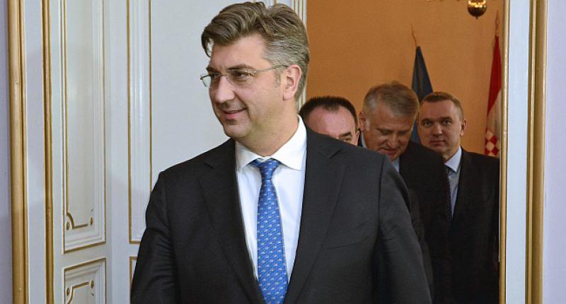 MERKEL POZVALA PLENKOVIĆA Hrvatski premijer ide u Berlin