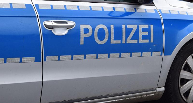 PLANIRALI NAPAD U OBERHAUSENU Policija u Duisburgu uhitila dvojicu Kosovara