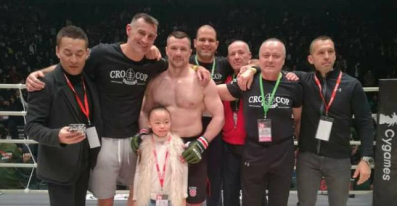 (VIDEO) SJAJNA POBJEDA Cro Cop nokautirao King Moa i prošao u polufinale!