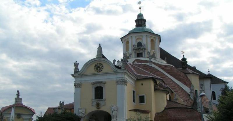 AUSTRIJA Velika gledanost božićne mise koju je predvodio gradišćanski Hrvat biskup Egidije Živković