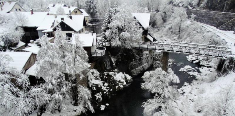 (FOTO) BAJKOVITO Zimska idila u hrvatskom prirodnom biseru će vas oduševiti