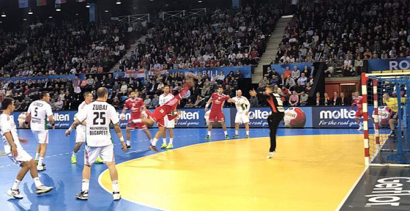 (VIDEO) MAESTRALNO Pogledajte kakvu su foru hrvatski majstori 'prodali' Mađarima i zabili sjajan gol