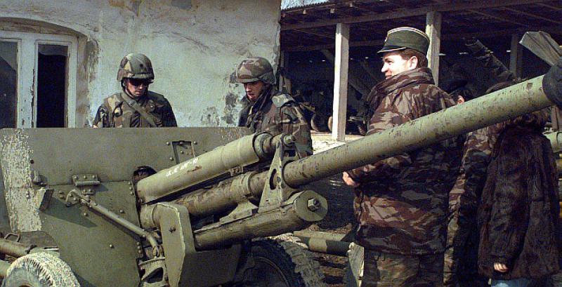 PADAJU MASKE Uhićen u SAD jer nije prijavio da je služio u srpskoj vojsci